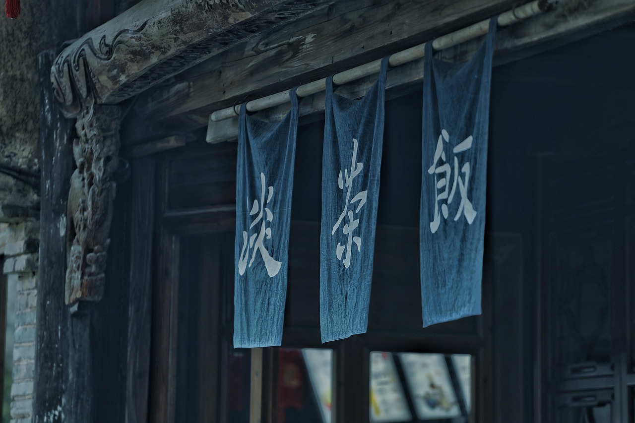 entdecken sie traditionelle restaurants mit authentischer küche und gemütlichem ambiente – genießen sie echte kulinarische klassiker und spezialitäten.